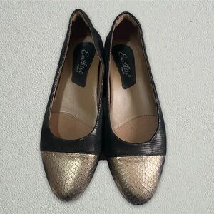 Earthies Leather Dressy Snake Flats / Pewter & Black